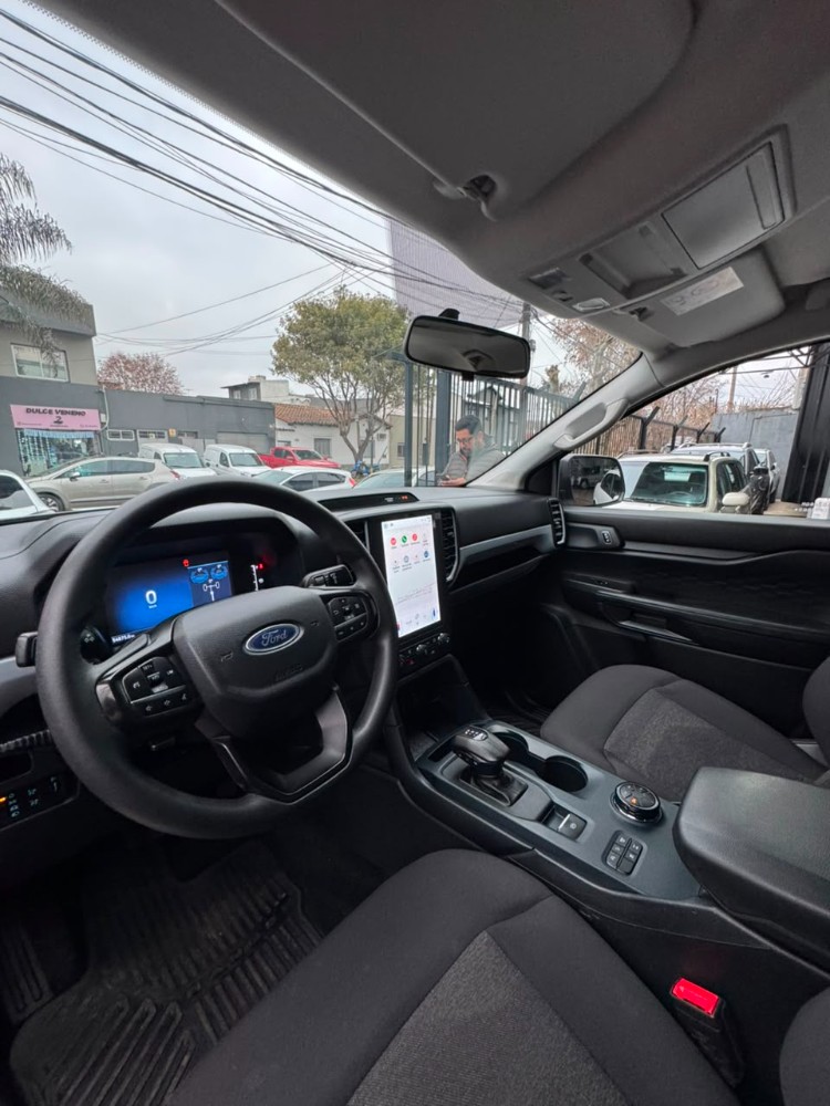 Ford Ranger XLS — foto 12